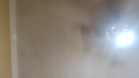 Snapshot of modelo_web18 chatting on February 24, 11:25 pm camilo online show from February 24, 11:25 pm