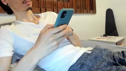 DigBreed online show from April 7, 2:06 pm