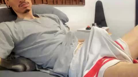 DigBreed online show from April 9, 11:37 am