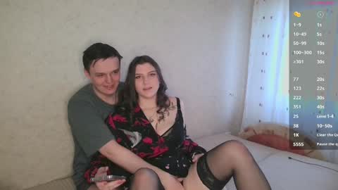 modestlily online show from April 8, 8:25 am