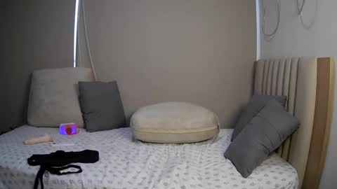 modexusparty online show from November 26, 4:19 pm