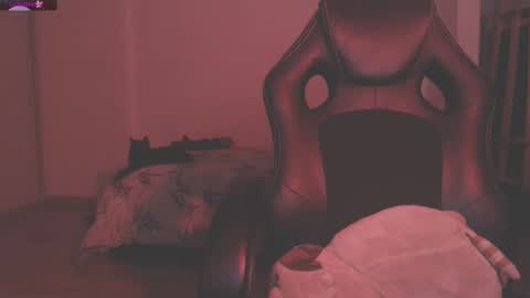 Snapshot of modjo_ chatting on January 9, 2:11 am Modjo online show from January 9, 2:11 am