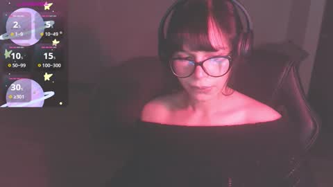 Snapshot of modjo_ chatting on September 28, 6:19 am Modjo online show from September 28, 6:19 am