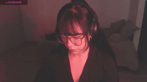 Snapshot of modjo_ chatting on January 19, 3:43 am Modjo online show from January 19, 3:43 am