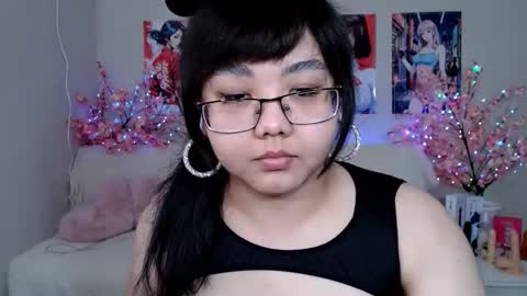 Molly online show from March 15, 5:35 am