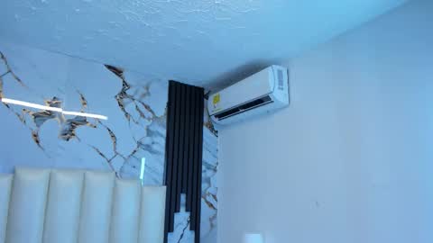 Hey Guys  Im Mollie online show from March 13, 11:50 am