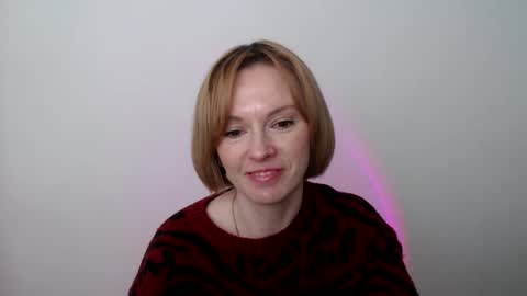 Snapshot of mollilove chatting on April 30, 8:09 am mollilove online show from April 30, 8:09 am