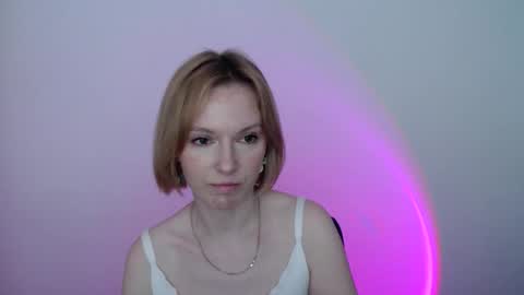 Snapshot of mollilove chatting on May 22, 7:48 am mollilove online show from May 22, 7:48 am