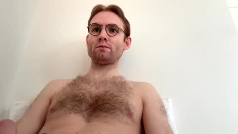 molliter online show from April 4, 1:08 pm