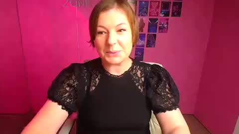 Molly online show from December 15, 12:42 pm