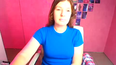 Snapshot of molly_mis chatting on August 6, 12:40 pm Molly online show from August 6, 12:40 pm