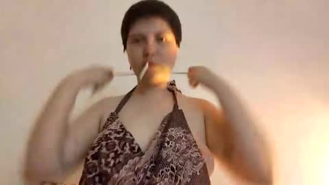 Molly Pop online show from February 25, 2:10 am