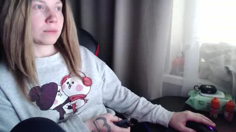 I have new photos come and see with love Molly online show from October 22, 11:10 am