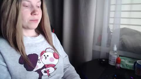 I have new photos come and see with love Molly online show from November 1, 10:39 am