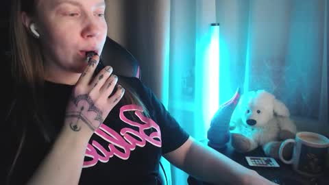 I have new photos come and see with love Molly online show from January 11, 8:03 pm