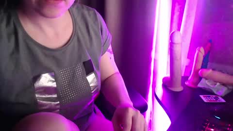 I have new photos come and see with love Molly online show from April 12, 6:57 pm