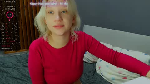 Snapshot of molly_smolly_ chatting on January 4, 5:37 pm lo online show from January 4, 5:37 pm