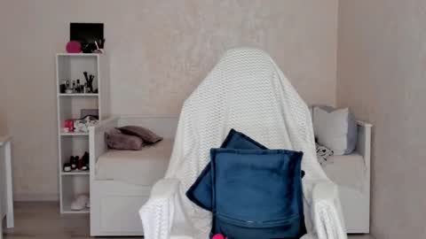 Molly online show from February 15, 3:09 am