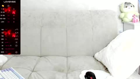 Snapshot of molly_sweetbaby chatting on February 14, 8:37 pm Ill tell you when were private online show from February 14, 8:37 pm