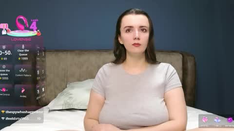 Snapshot of mollygreens chatting on February 24, 7:56 pm Molly online show from February 24, 7:56 pm