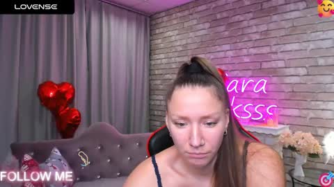 hi im Molly heregreat boobs big heart  warm pussy  online show from February 20, 3:23 am