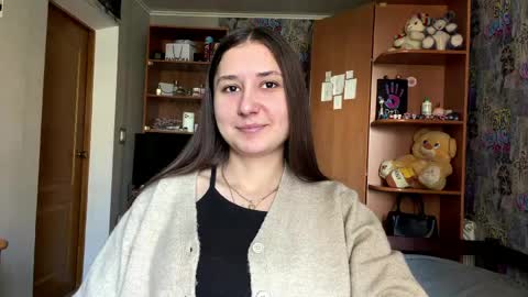 Molly online show from May 28, 9:06 am