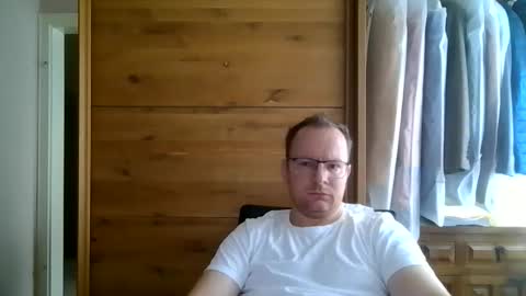 Snapshot of molnarzsolt chatting on October 29, 9:22 am molnarzsolt online show from October 29, 9:22 am