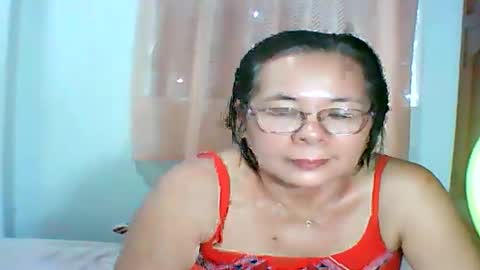 mombastic55 online show from May 26, 4:30 am