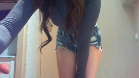 Hailey online show from February 28, 12:11 am