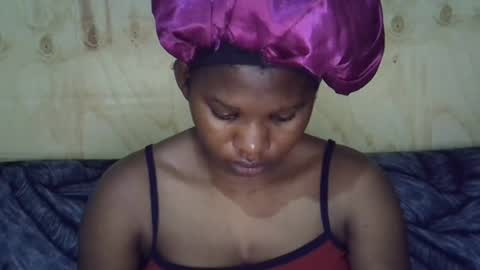 momsdoll online show from July 20, 5:55 am