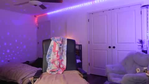 Lutsen......rebranding online show from November 13, 1:48 am