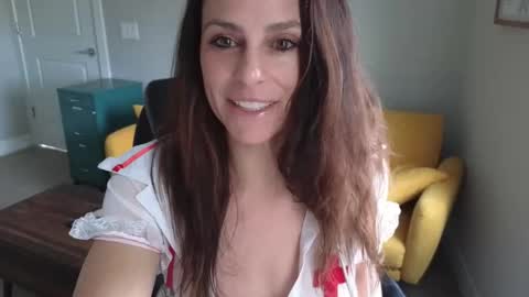 Snapshot of monalisa169 chatting on March 16, 2:32 pm Mona online show from March 16, 2:32 pm
