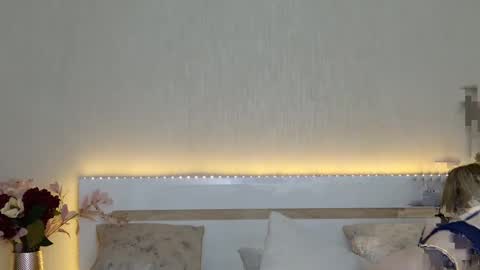 Monaxxx  online show from December 25, 12:15 pm