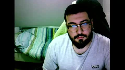 Snapshot of moneyman__24 chatting on December 11, 5:21 am Mert online show from December 11, 5:21 am