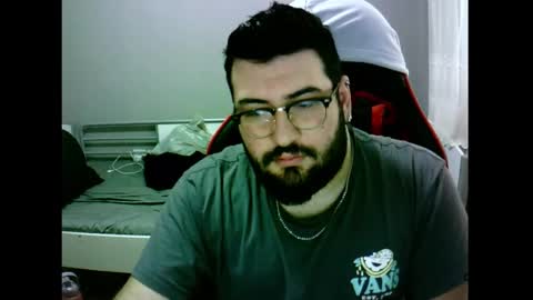 Snapshot of moneyman__24 chatting on December 20, 7:12 am Mert online show from December 20, 7:12 am