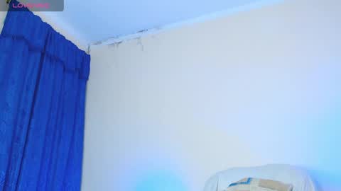 monica_walkert online show from April 15, 7:58 pm