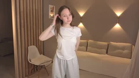 my name is Nika online show from November 24, 4:18 pm