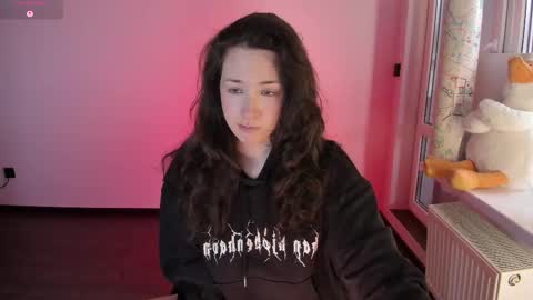 Monica online show from December 22, 9:39 am