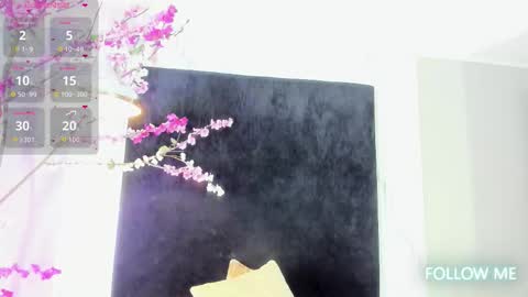 MONIK FOX online show from October 24, 7:43 pm