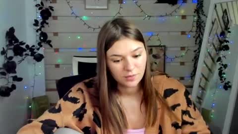 Monika online show from April 6, 12:28 pm