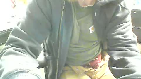 Snapshot of monkeypants04 chatting on June 25, 5:06 pm monkeypants04 online show from June 25, 5:06 pm
