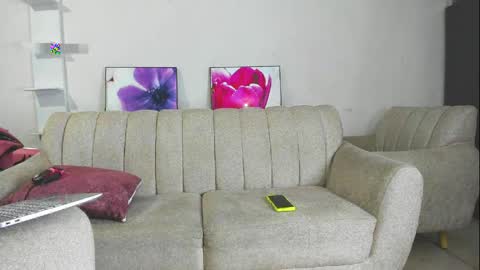 Snapshot of monky_0002 chatting on March 28, 11:48 pm monky_0002 online show from March 28, 11:48 pm