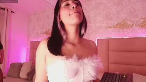 Adriana online show from March 19, 1:59 pm