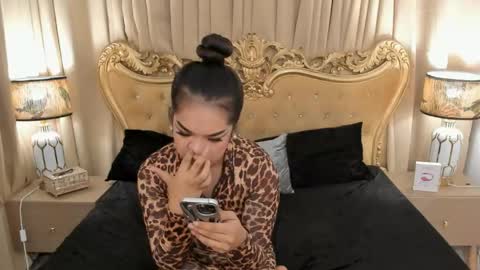 OliviaRoxy online show from May 14, 5:03 am