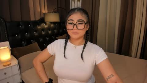 Snapshot of monstrouscockdivaontop chatting on December 7, 2:13 pm Ruthie online show from December 7, 2:13 pm