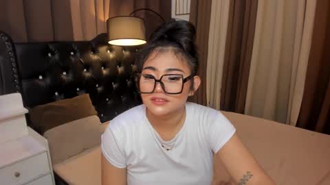 Snapshot of monstrouscockdivaontop chatting on January 15, 12:09 am Ruthie online show from January 15, 12:09 am