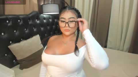 Snapshot of monstrouscockdivaontop chatting on September 12, 5:57 pm Ruthie online show from September 12, 5:57 pm