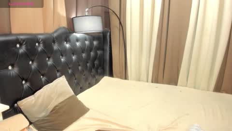 Snapshot of monstrouscockdivaontop chatting on September 29, 3:50 pm Ruthie online show from September 29, 3:50 pm