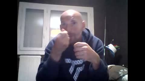 Snapshot of montmasse chatting on April 20, 7:26 pm montmasse online show from April 20, 7:26 pm