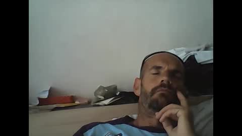 Snapshot of montmasse chatting on May 9, 2:33 pm montmasse online show from May 9, 2:33 pm